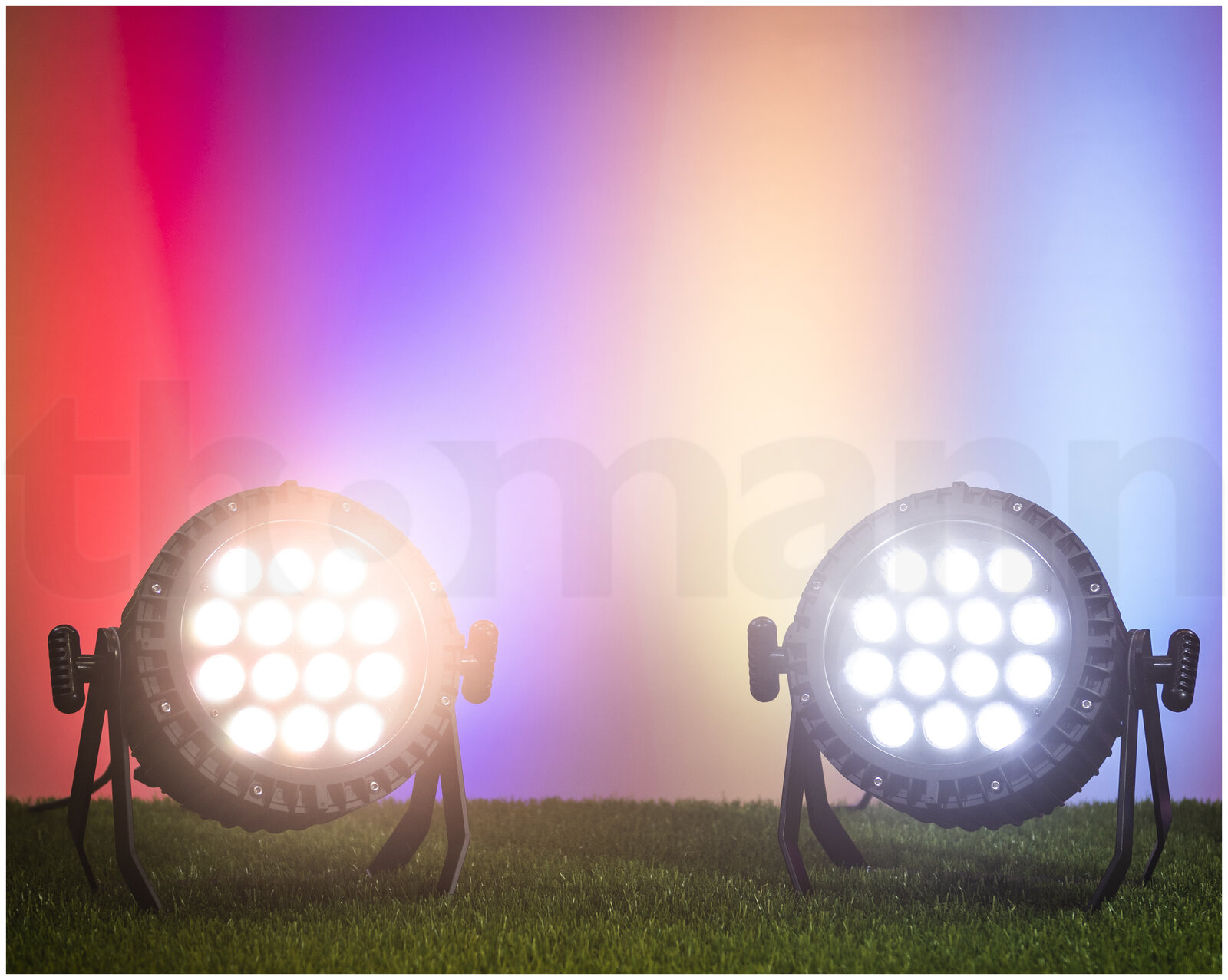 פנס PAR LED Varytec Event Par IP65 4in1 14x8W WDMX 6 פנס PAR LED Varytec Event Par IP65 4in1 14x8W WDMX — תמונה 6