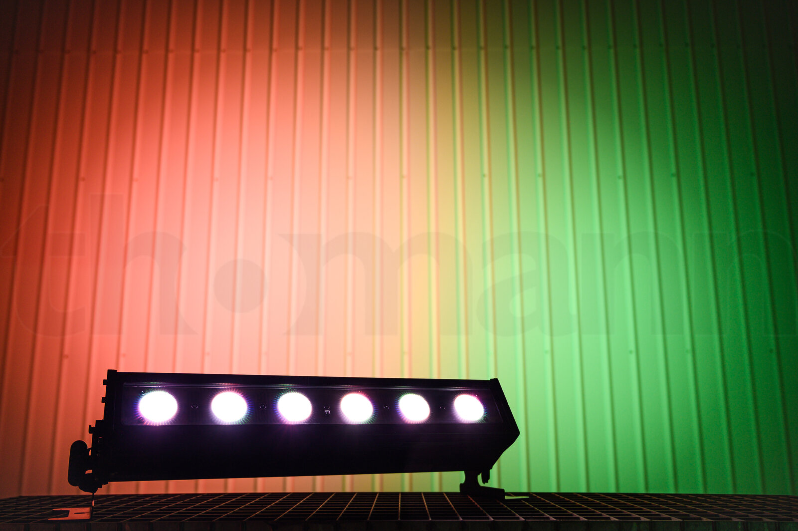פנס PAR LED Stairville BEL6 IP Bar HEX 6 פנס PAR LED Stairville BEL6 IP Bar HEX — תמונה 6