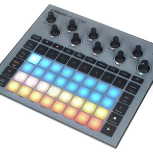 גרוב-בוקס Novation Circuit Rhythm