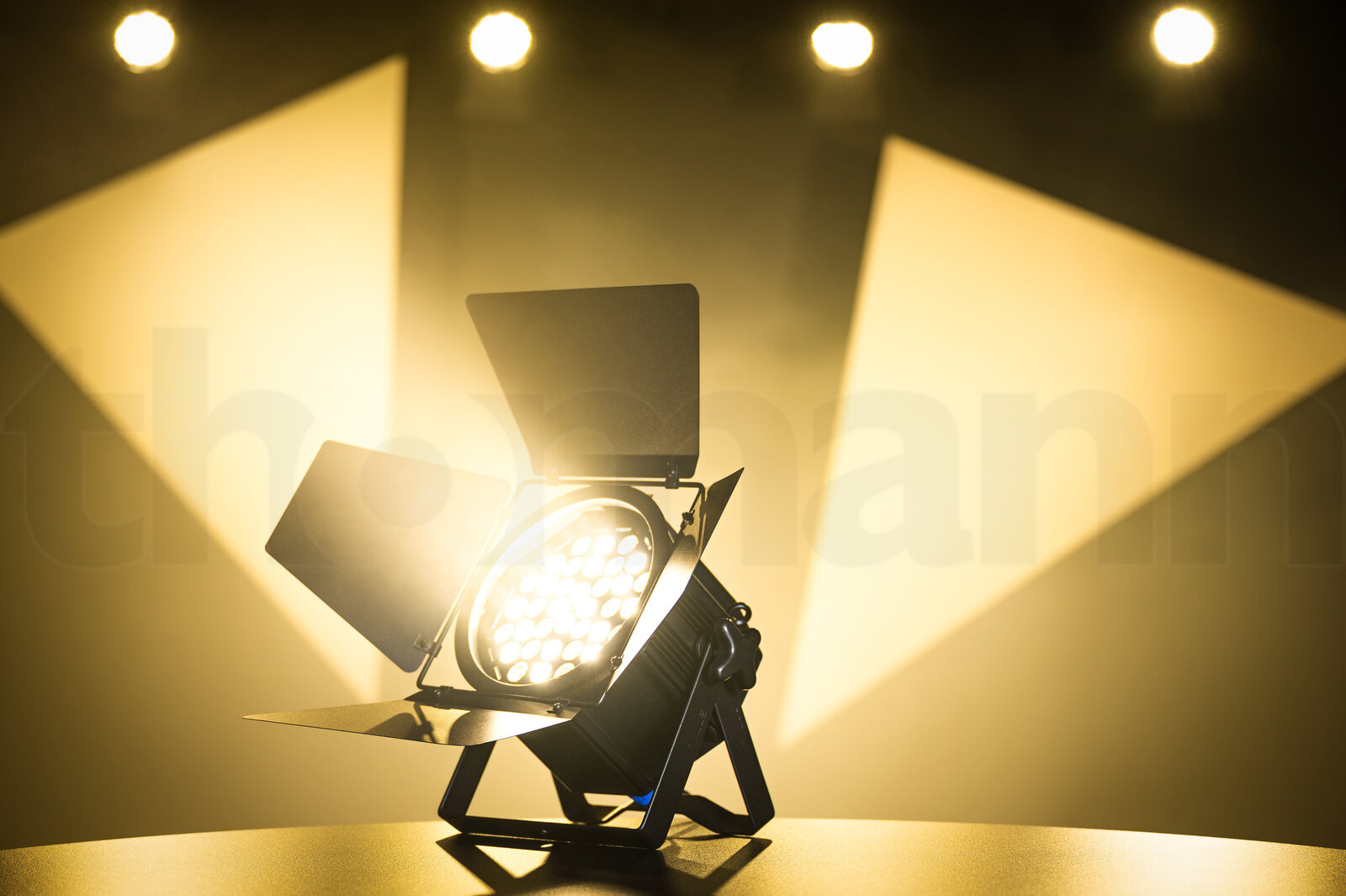 זרקור תיאטרון ובמה Stairville Octagon Theater MKII CW/WW 3W 6 זרקור תיאטרון ובמה Stairville Octagon Theater MKII CW/WW 3W — תמונה 6