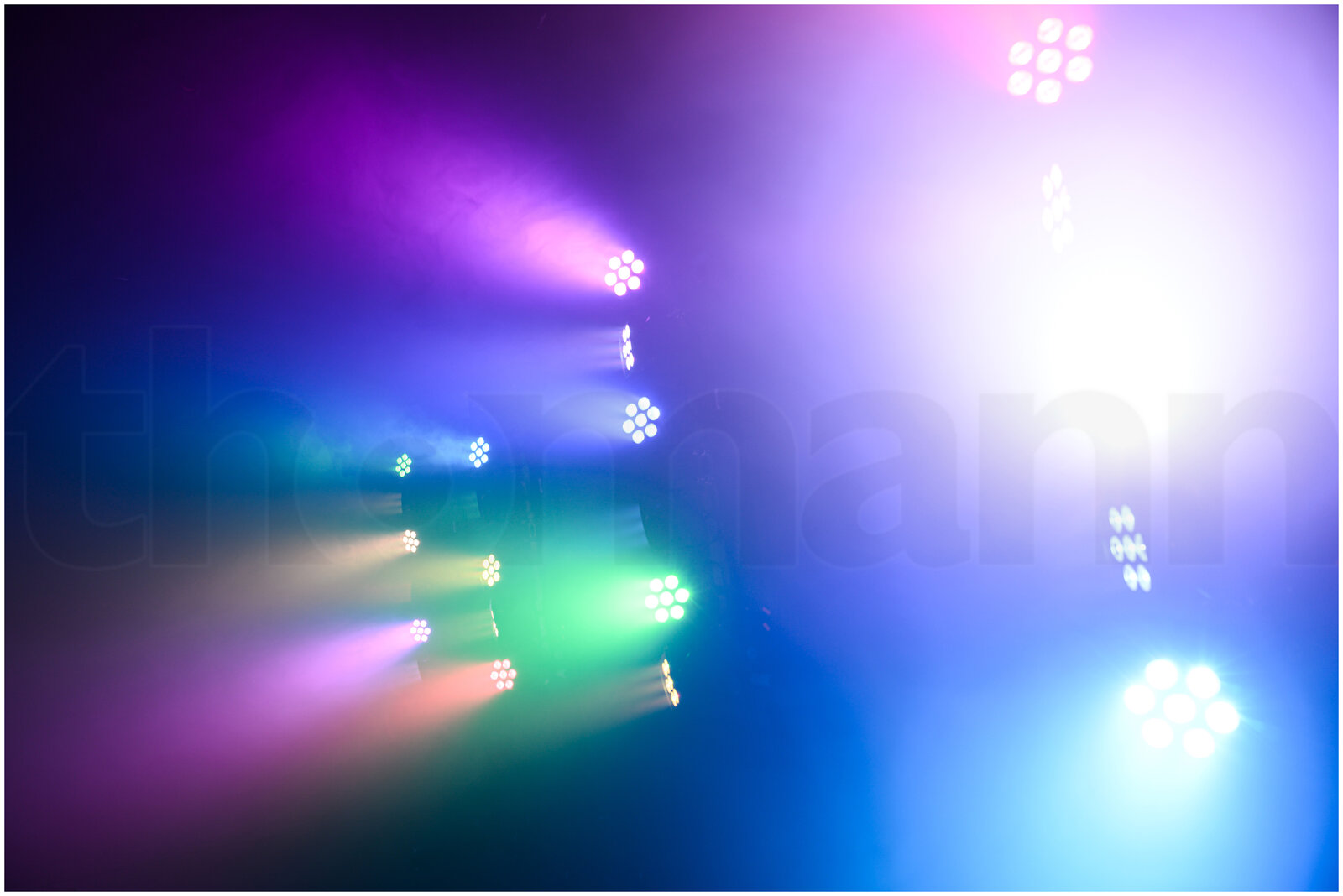 פנס PAR LED Stairville CLB5 6P RGB WW Compact Bundle 5 פנס PAR LED Stairville CLB5 6P RGB WW Compact Bundle — תמונה 5