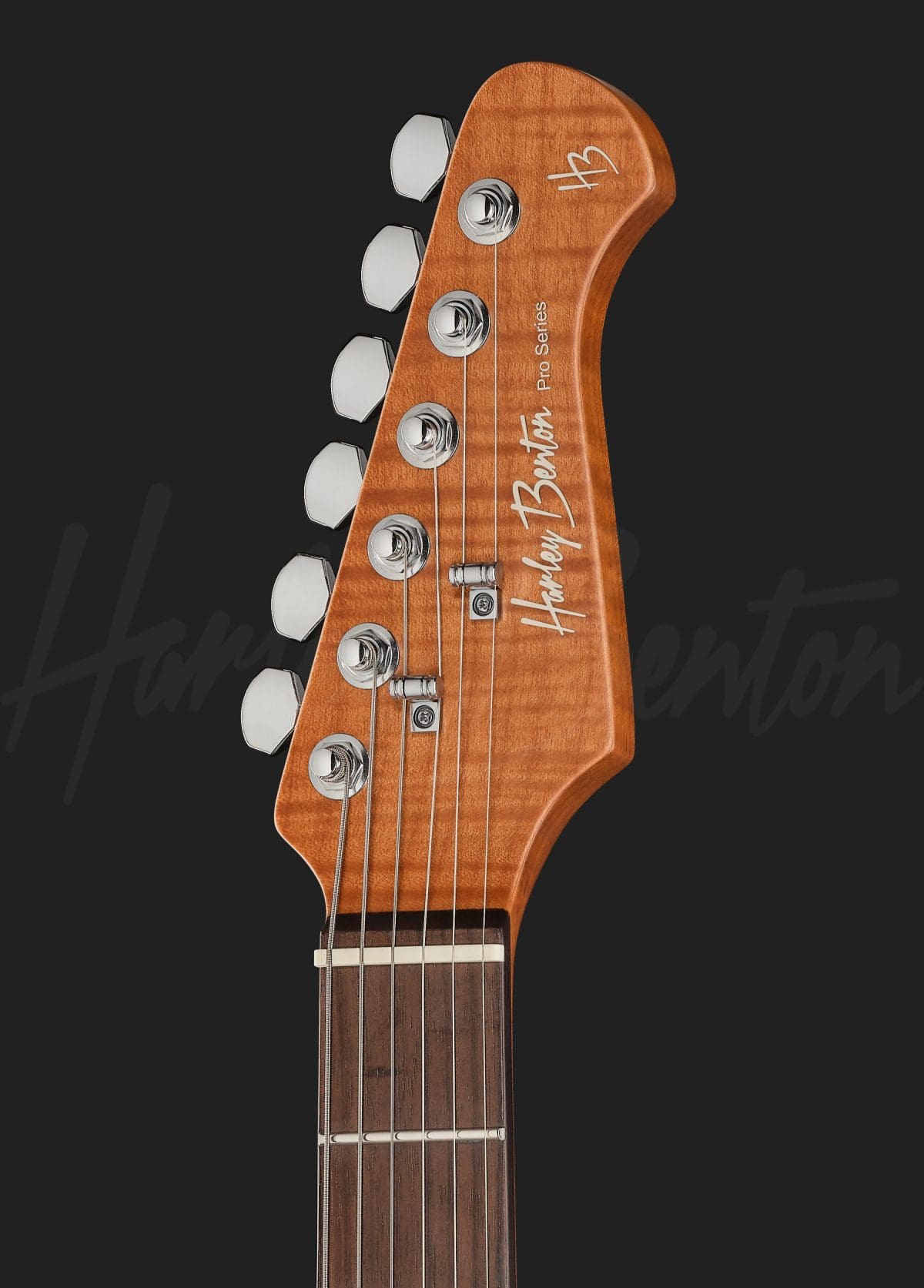 גיטרה חשמלית Harley Benton Fusion-IV HSH RW QRG 6 גיטרה Harley Benton Fusion-IV HSH RW QRG, ראש הגיטרה מלפנים