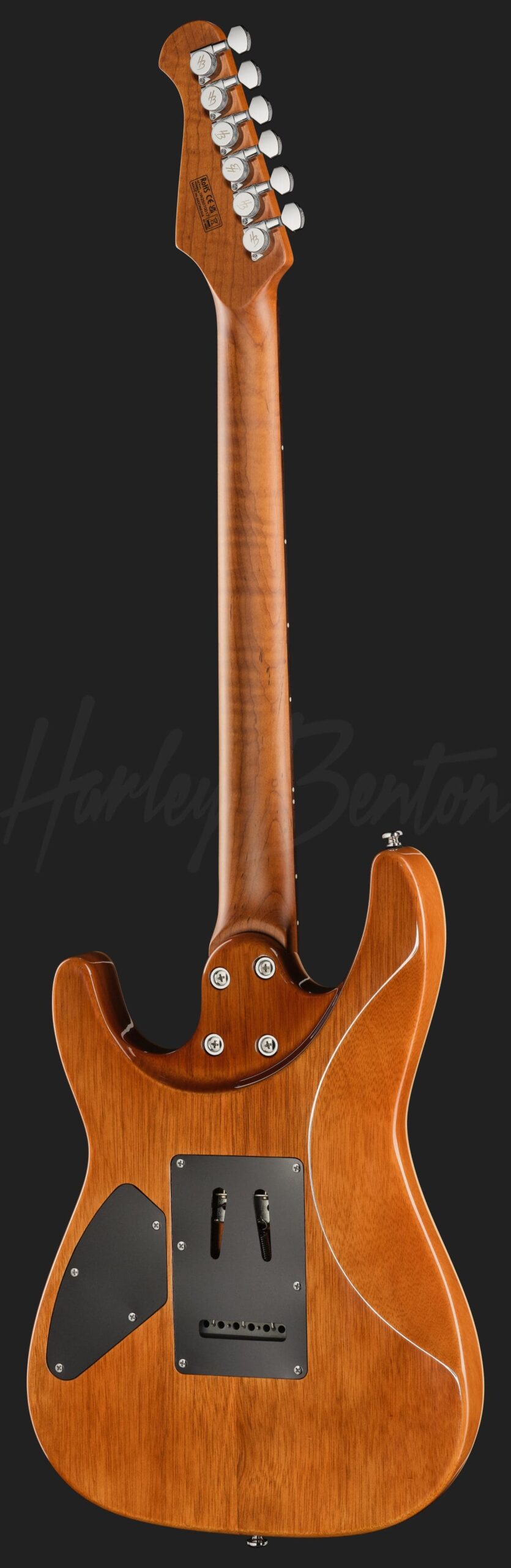גיטרה חשמלית Harley Benton Fusion-IV HSH RW QRG 3 גיטרה Harley Benton Fusion-IV HSH RW QRG, מבט אחורי מלא