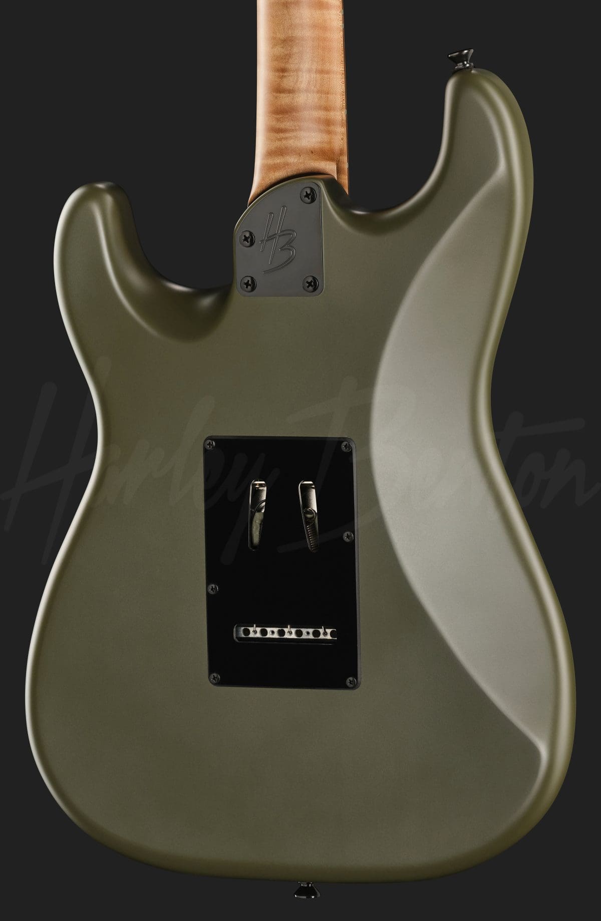 גיטרה חשמלית Harley Benton ST-Modern Plus HSS MOD – ירוק זית Matte Olive Drab 5 גיטרה חשמלית Harley Benton ST-Modern Plus HSS MOD בגימור ירוק זית Matte Olive Drab – גב הגוף