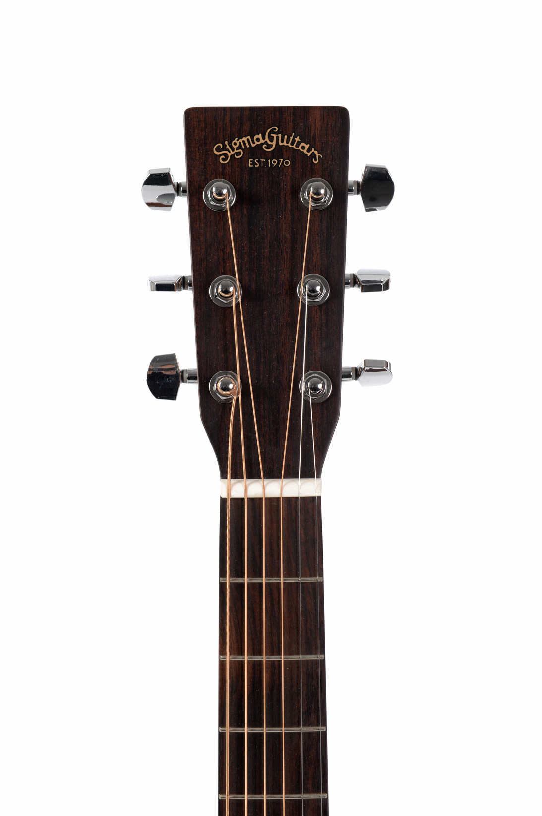 גיטרה אקוסטית מוגברת Sigma OMMRC 3 גיטרה אקוסטית מוגברת Sigma OMMRC