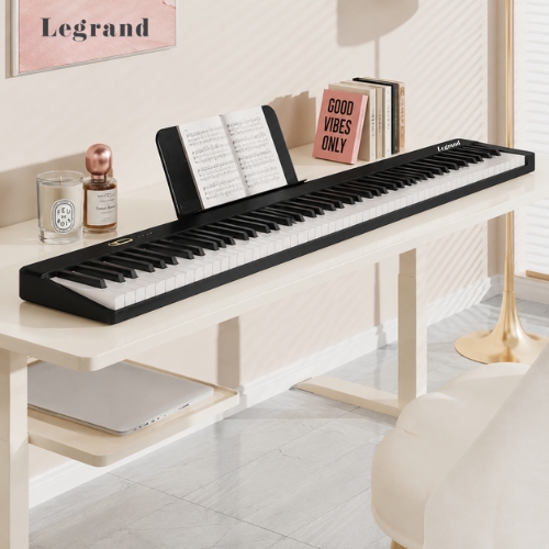 פסנתר דיגיטלי מגנטי נייד LEGRAND MK200 שחור – 88 קלידים, מתפרק מגנטית, 3.3 ק״ג 3 פסנתר דיגיטלי מגנטי נייד LEGRAND MK200 שחור – 88 קלידים, מתפרק מגנטית, 3.3 ק״ג
