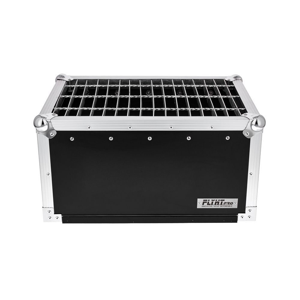 פודיום במה לנגן Flyht Pro Ego Riser – משטח רשת מתכת לאפקטי אור ועשן, עד 100 ק״ג (יבוא בלעדי) 2 פודיום ה-Ego Riser – פודיום במה, תמונה 2
