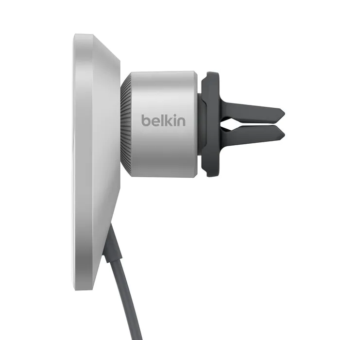 מטען אלחוטי מגנטי לרכב Belkin Qi2 15W – תואם MagSafe לאייפון 12 ומעלה, כולל מתאם מצת 20W 3 Belkin Qi2 Car Charger מטען אלחוטי מגנטי לרכב 3