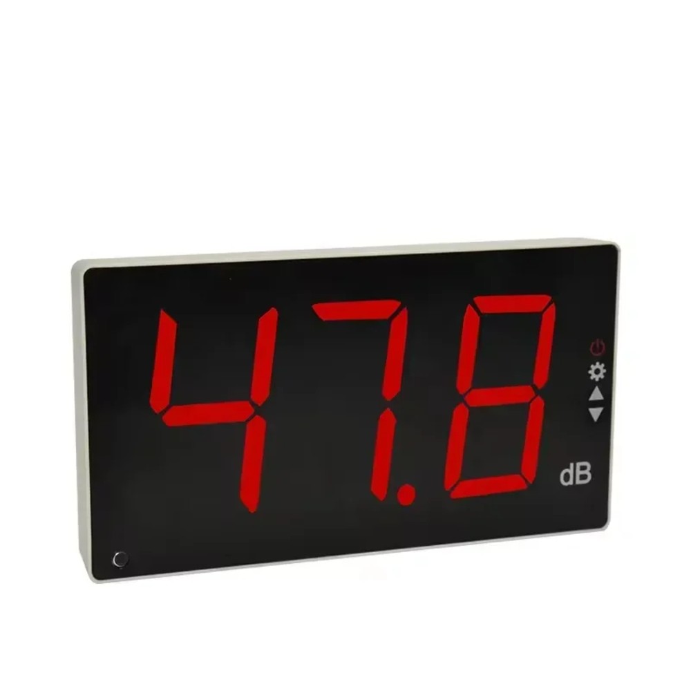 מד רעש דיגיטלי לקיר עם תצוגת LED גדולה והתראת חריגה 30–130dB לחדר חזרות, כיתה ומסעדה 1 מד רעש דיגיטלי לקיר עם תצוגת LED אדומה המציגה קריאת דציבלים, מבט מלפנים על רקע לבן
