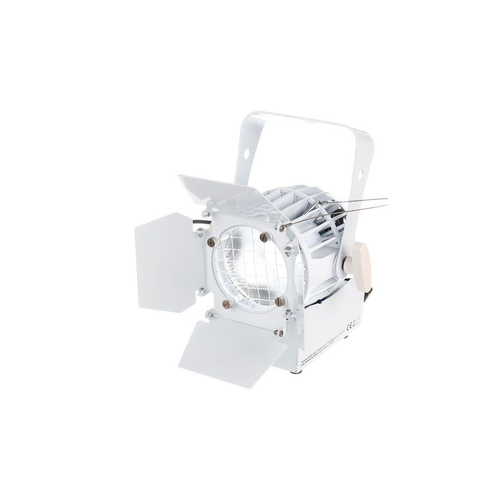 זרקור לד לסטודיו ולבמה Varytec LED Studio 150 – 150W, 6000K, CRI מעל 90, דלתות ברן, לבן 1 זרקור לד לסטודיו ולבמה Varytec LED Studio 150 – 150W, 6000K, CRI מעל 90, דלתות ברן, לבן