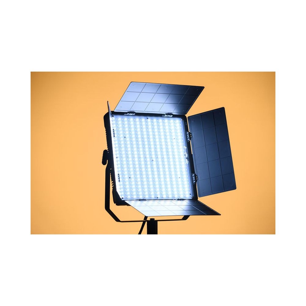 פאנל לד לצילום ולווידאו Varytec בי-קולור – 2800–8500K, CRI מעל 90, DMX, דלתות כלולות 3 פאנל הווידאו – פאנל לד לווידאו, תמונה 3