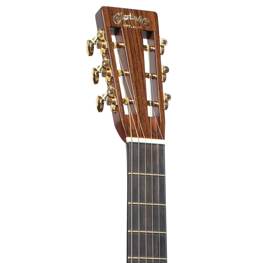 גיטרה אקוסטית Martin 0-12-28 Modern Deluxe כולל ארגז 3 גיטרה אקוסטית Martin 0-12-28 Modern Deluxe כולל ארגז – תמונה 3