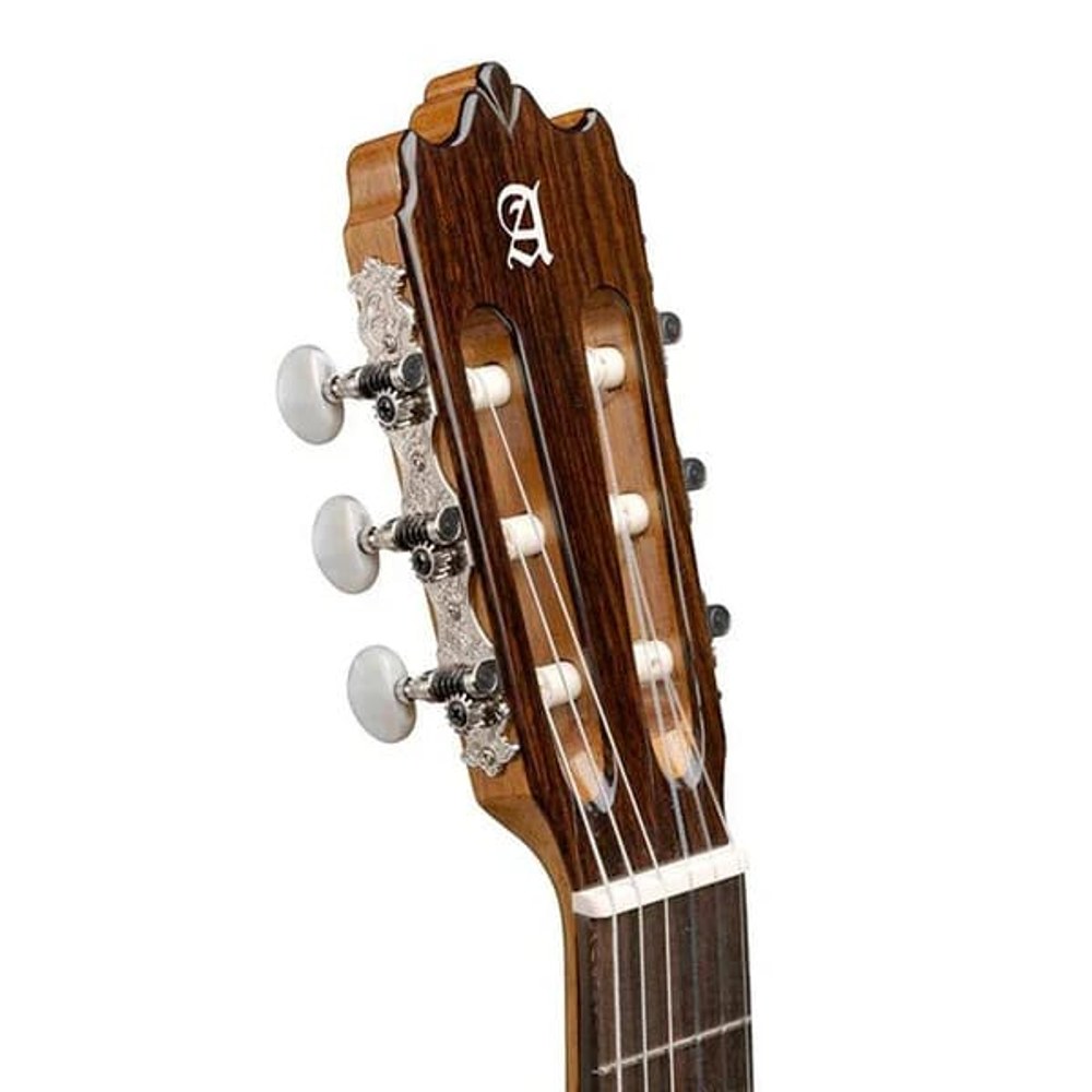 גיטרה קלאסית ALHAMBRA 3C כולל נרתיק 7 גיטרה קלאסית ALHAMBRA 3C כולל נרתיק – תמונה 7