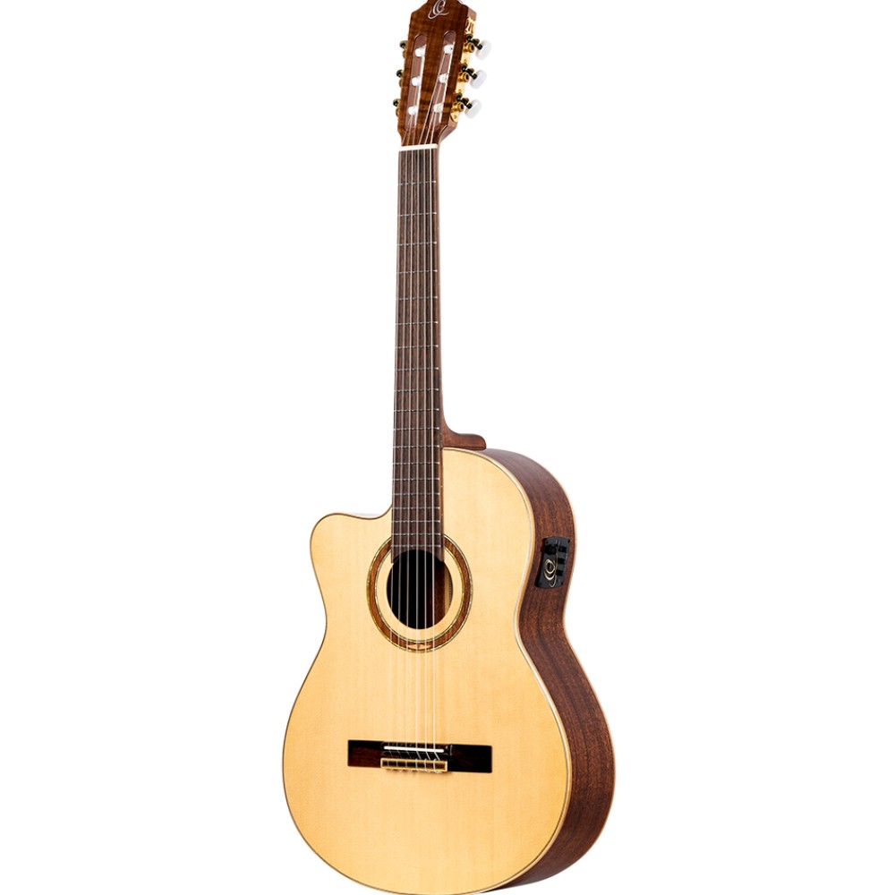 גיטרה קלאסית מוגברת שמאלית Ortega Performer – טופ ספרוס מלא ומכוון מובנה 2 גיטרה קלאסית שמאלית Ortega עם קאטאווי ופרה-אמפ MagusPro – מבט בזווית