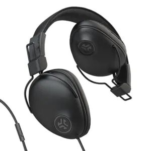 אוזניות Over-Ear חוטיות JLab Studio Pro Wired – מיקרופון ושלט על הכבל, כבל ניילון ועיצוב מתקפל