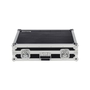 קייס ל-Behringer Poly D – Flyht Pro, דיקט 9 מ״מ, ריפוד EVA וספוג, 2 סוגרי פרפר (יבוא בלעדי)