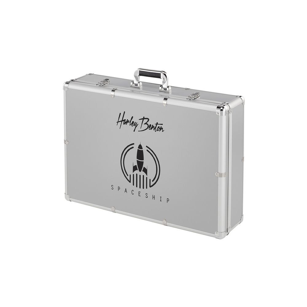 קייס קשיח לפדלבורד Harley Benton 60×39 ס״מ – לשתי שורות פדלים, ריפוד ספוג, פנים 63×42.3 ס״מ (יבוא בלעדי) 1 קייס קשיח לפדלבורד Harley Benton 60×39 ס״מ – לשתי שורות פדלים, ריפוד ספוג, פנים 63×42.3 ס״מ
