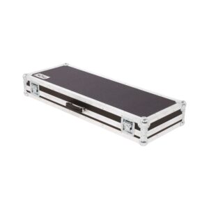 קייס קשיח לסינתיסייזר Behringer UB-Xa – פלסטיק חלת דבש קל, צירים נועלים, ריפוד ספוג, תוצרת גרמניה