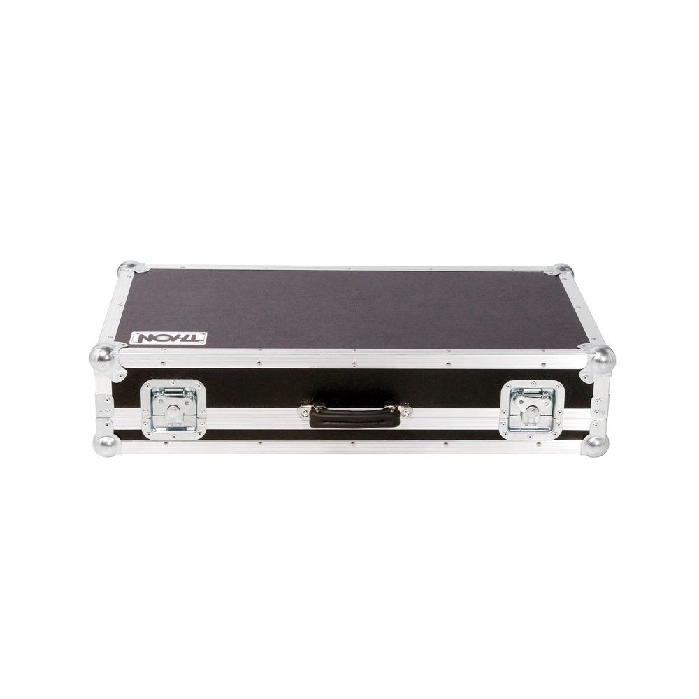 קייס קשיח לקונסולת התאורה ChamSys QuickQ 30 – מקום לכבלים מאחור, תוצרת גרמניה 5 הקייס ל-QuickQ 30 – קייס קשיח לקונסולת תאורה, תמונה 5