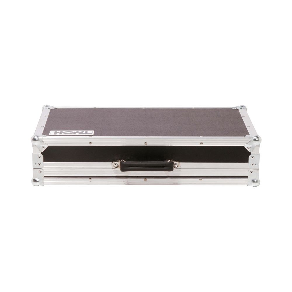 קייס קשיח לסינתיסייזר Korg multi/poly – עבודה מתוך הקייס, תעלת כבלים 10 ס״מ, פוליבורד, תוצרת גרמניה 2 הקייס ל-Korg multi/poly – קייס לסינתיסייזר, תמונה 2