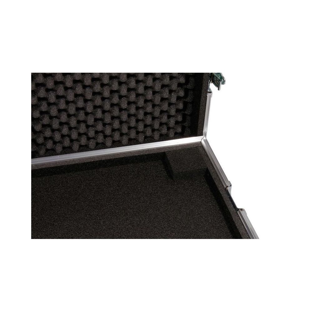 קייס קשיח ל-Vox Tonelab SE – עבודה מתוך הקייס, מקום לספק, ריפוד ספוג, תוצרת גרמניה (יבוא בלעדי) 7 הקייס ל-Vox Tonelab SE – קייס קשיח למעבד אפקטים, תמונה 7
