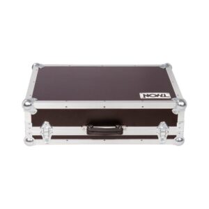 קייס טיסה לסינתיסייזר Behringer Odyssey – ריפוד ספוג, סוגרי מתח, צירים ננעלים, תוצרת גרמניה