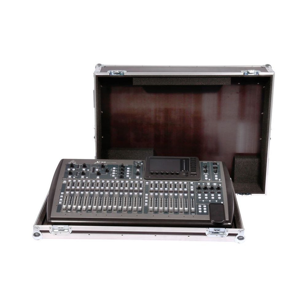 קייס טיסה למיקסר Behringer X32 – עם תעלת כבלים ומכסה נשלף, תוצרת גרמניה (יבוא בלעדי) 7 קייס הטיסה ל-Behringer X32 – קייס טיסה למיקסר, תמונה 7