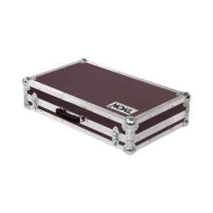 קייס קשיח לסינתיסייזר Behringer Poly D – צירים ננעלים גדולים, ריפוד ספוג, תוצרת גרמניה (יבוא בלעדי)
