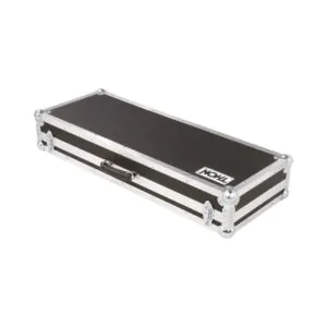 קייס קשיח קל ל-Yamaha YC61 – חלת דבש, ריפוד ספוג, סוגרים עם עין למנעול, תוצרת גרמניה