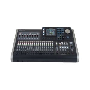 מקליט רב־ערוצי Tascam DP-24SD – 24 ערוצים, 8 כניסות ואפקטים