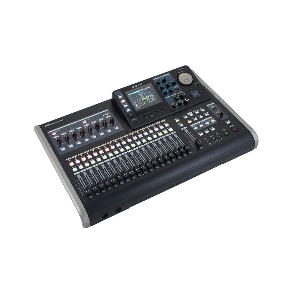 מקליט רב־ערוצי Tascam DP-24SD – 24 ערוצים, 8 כניסות ואפקטים 3 Tascam DP-24SD – מקליט רב־ערוצי, תמונה 3