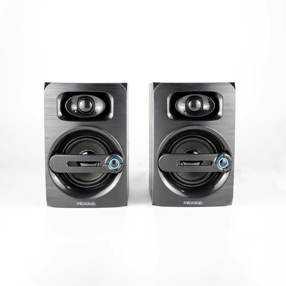 זוג רמקולים למחשב Microlab B23 – סטריאו 6W, הפעלה ב-USB ובקר עוצמה על הכבל 4 Microlab B23 זוג רמקולים למחשב 4