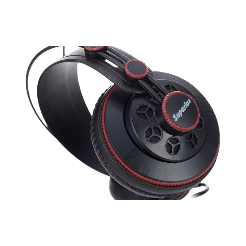 אוזניות אולפן Superlux HD681 חצי פתוחות – דרייבר 50 מ״מ, מתאם 6.3 ותיק 6 קונכייה חצי פתוחה של Superlux HD681 – דרייבר 50 מ״מ