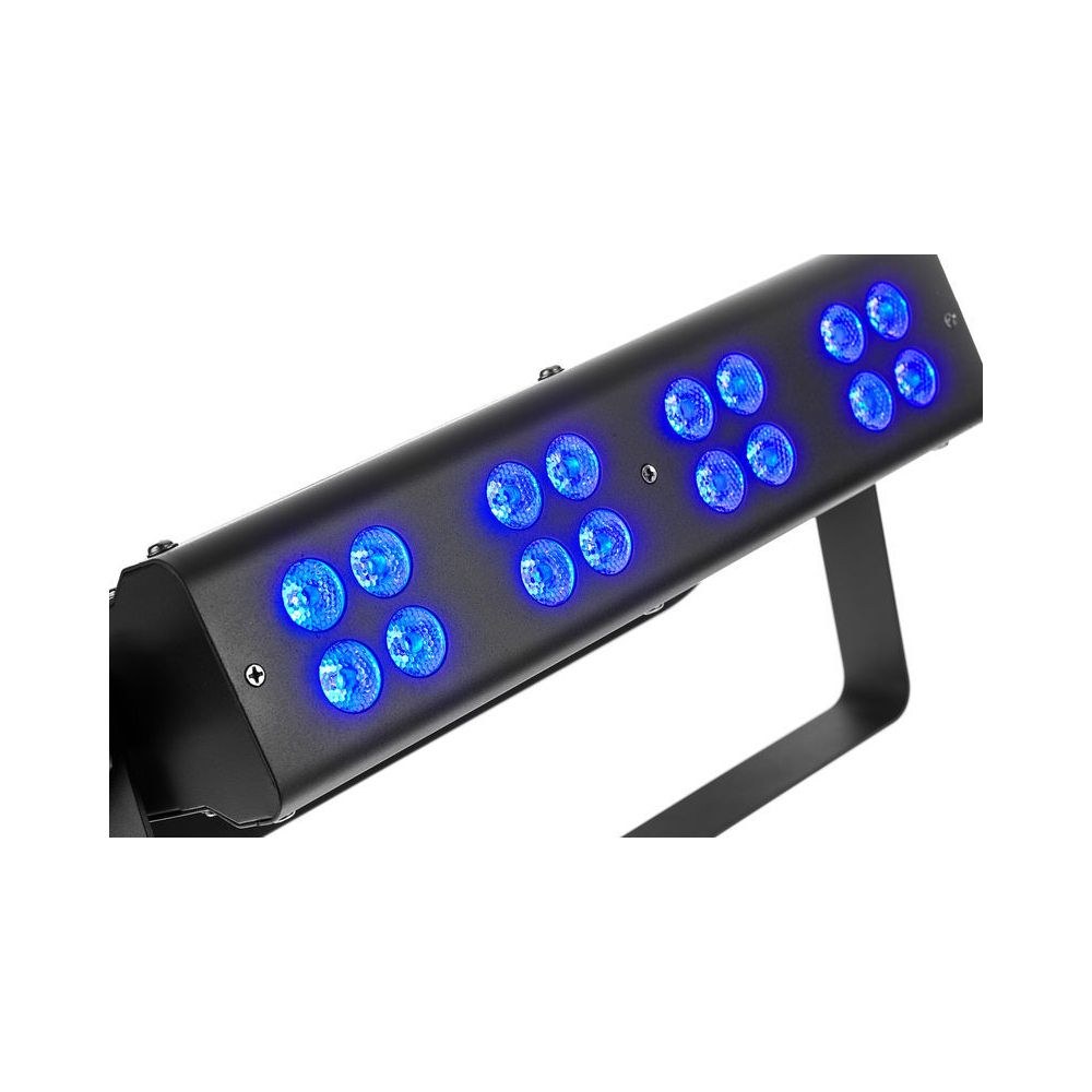 פנס לד Stairville 16×3W RGB – פלאד קומפקטי, זווית 30°, DMX ומצב מוזיקה, תצוגת LCD (יבוא בלעדי) 7 הפנס הקומפקטי 16×3W – פנס לד Flood, תמונה 7