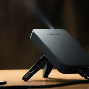 מקרן כיס נייד Philips GoPix 1 – DLP LED עד 75 אינץ׳, סוללה מובנית, USB-C ו-Mini HDMI