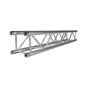 טראס מרובע 4 נקודות Stageworx באורך 2 מ׳ – אלומיניום, מרווח 29 ס״מ, תקן TÜV, כולל מחברים, כסף