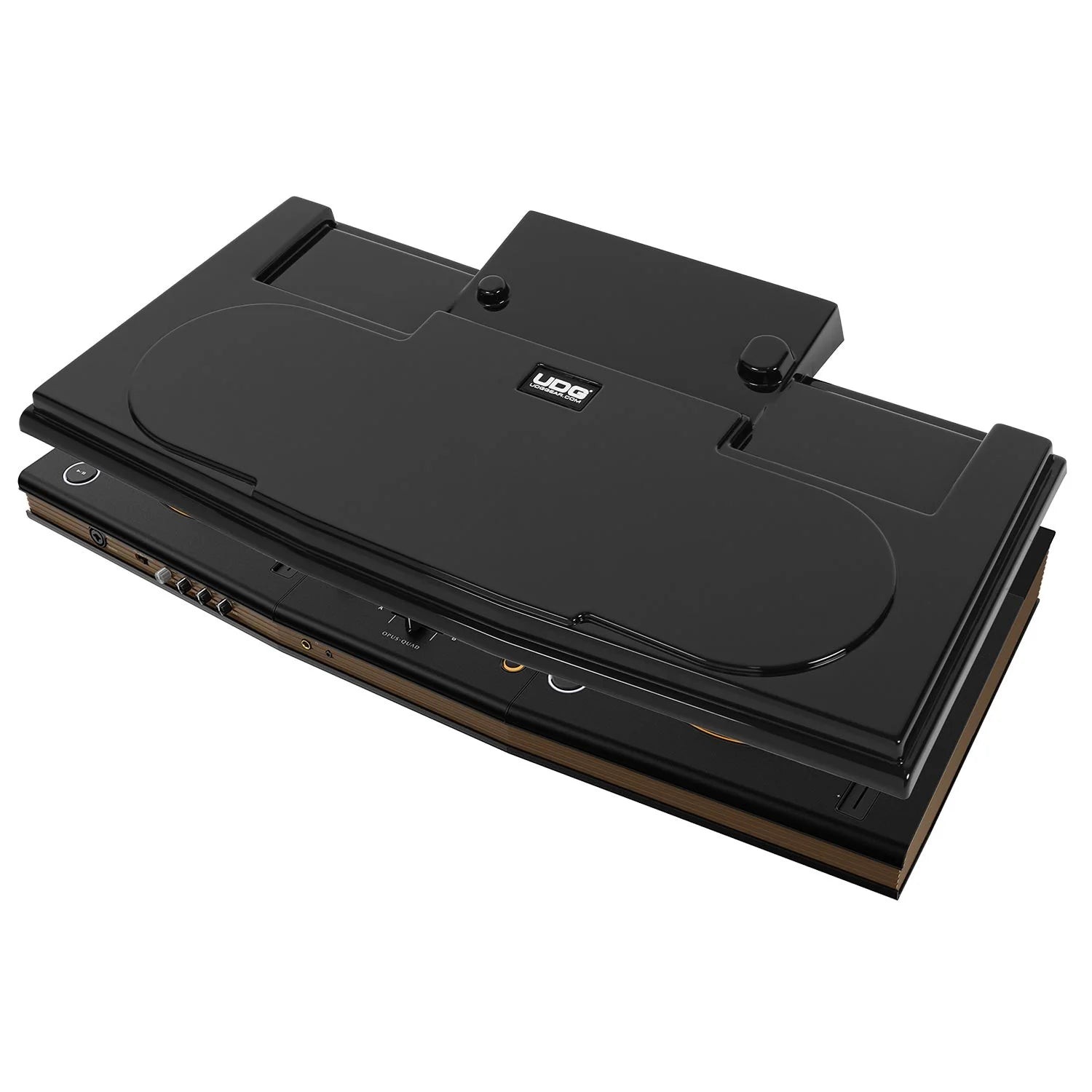 כיסוי מגן UDG ל-OPUS-QUAD – ABS שחור מבריק, הגנה מאבק, נוזלים ומכות 1 כיסוי מגן למערכת DJ UDG Ultimate Pioneer DJ OPUS-QUAD Equipment Cover Black