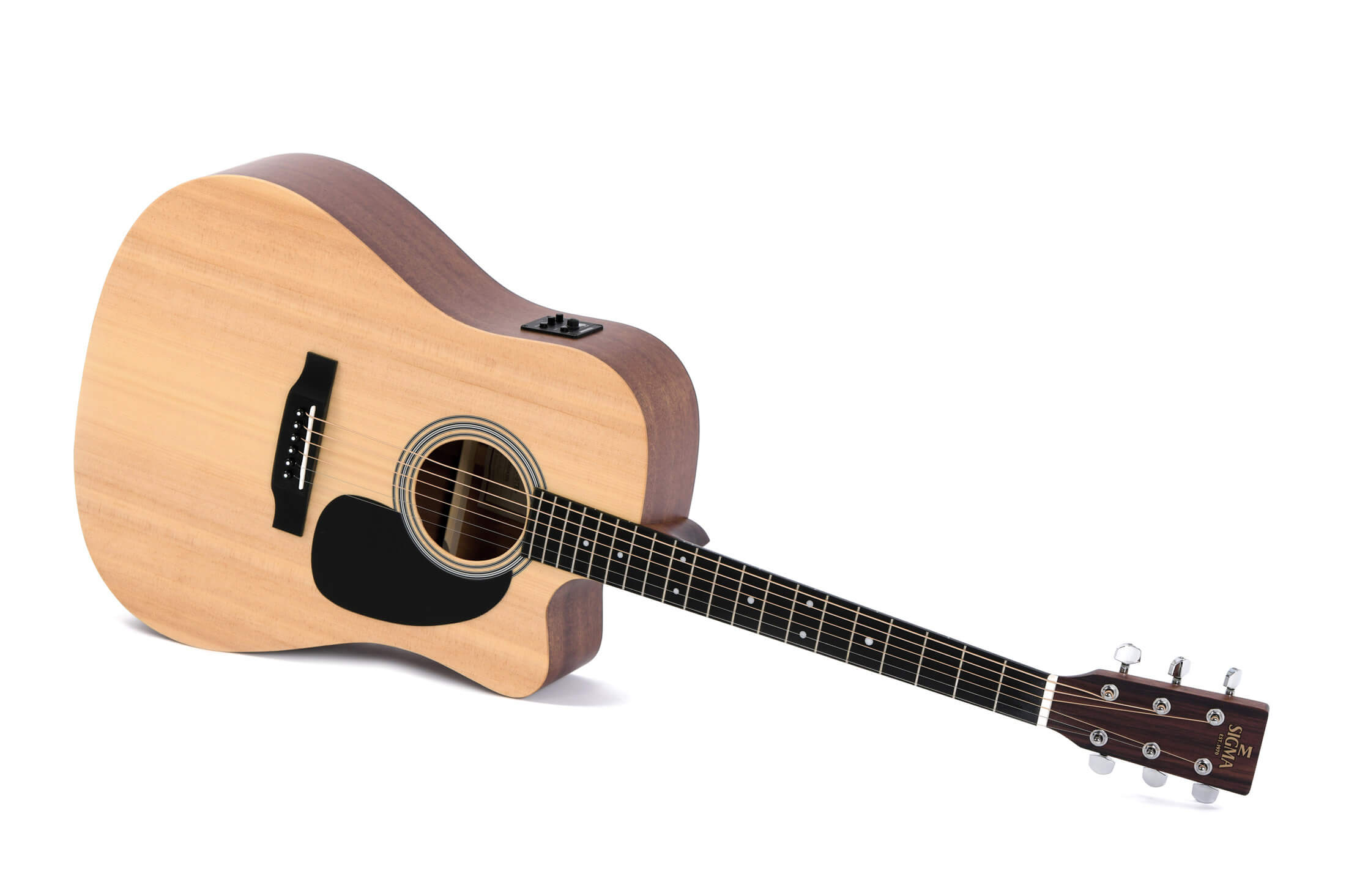 גיטרה אקוסטית מוגברת SIGMA DMC-STE 2 גיטרה אקוסטית מוגברת SIGMA DMC STE
