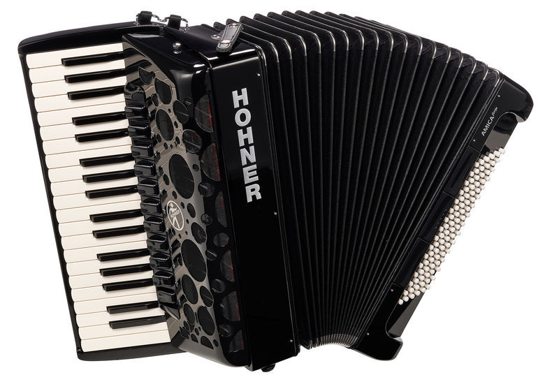אקורדיון Hohner Amica Forte IV 96 בסים – 37 קלידים, 4 שורות, 11 רגיסטרים, תיק ורצועות 1 אקורדיון Hohner Amica Forte IV 96