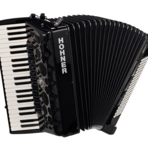אקורדיון Hohner Amica Forte IV 120 בסים – 4 שורות לשוניות, טווח דינמי רחב, תיק ורצועות
