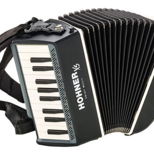 אקורדיון Hohner XS פסנתר – 21 קלידים, 15 בסים, 2.9 ק״ג, תיק ורצועות