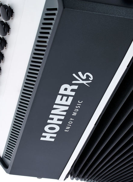 אקורדיון כפתורים Hohner XS במערכת C לילדים ולמבוגרים – 21 כפתורים, 15 בסים, 2.9 ק״ג 6 אקורדיון כפתורים Hohner XS – תמונה 6