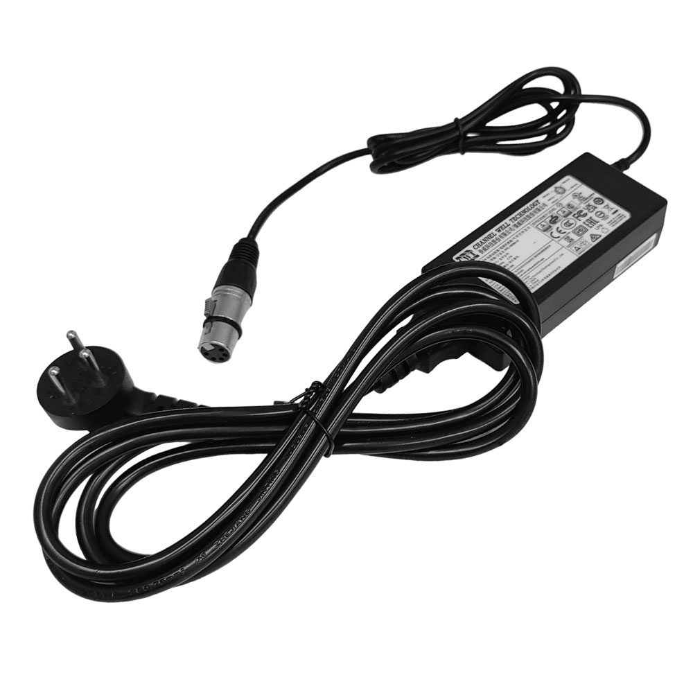 שנאי למיקסר SoundKing DX20 – ספק כוח חלופי SK ADAPTER DX20 1 ספק כוח חלופי SoundKing SK ADAPTER DX20 למיקסר דיגיטלי DX20